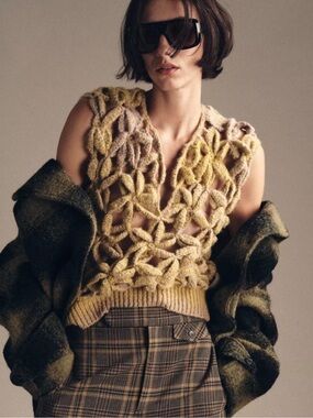 NWT Zara Woman Multicolor DEGRADÉ CROCHET KNIT VEST Size M - L